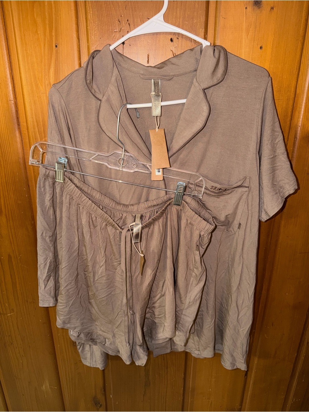 SKIMS Short Sleeve Lounge set in Taupe